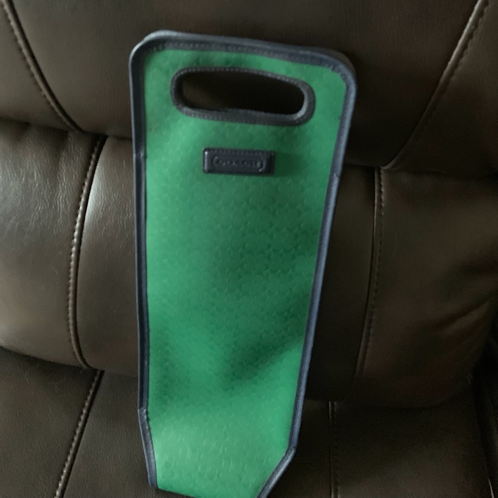 Authentic coach wine bag